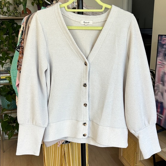 Madewell Sweaters - Flawed Madewell Cartigan. Size Large. Flaw is pilling. See all pics.